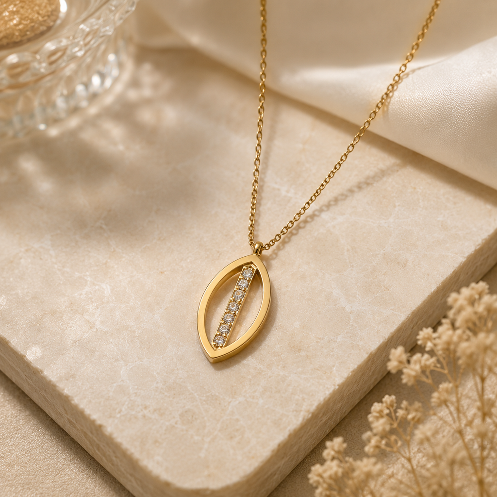 Evora Signature Leaf Necklace