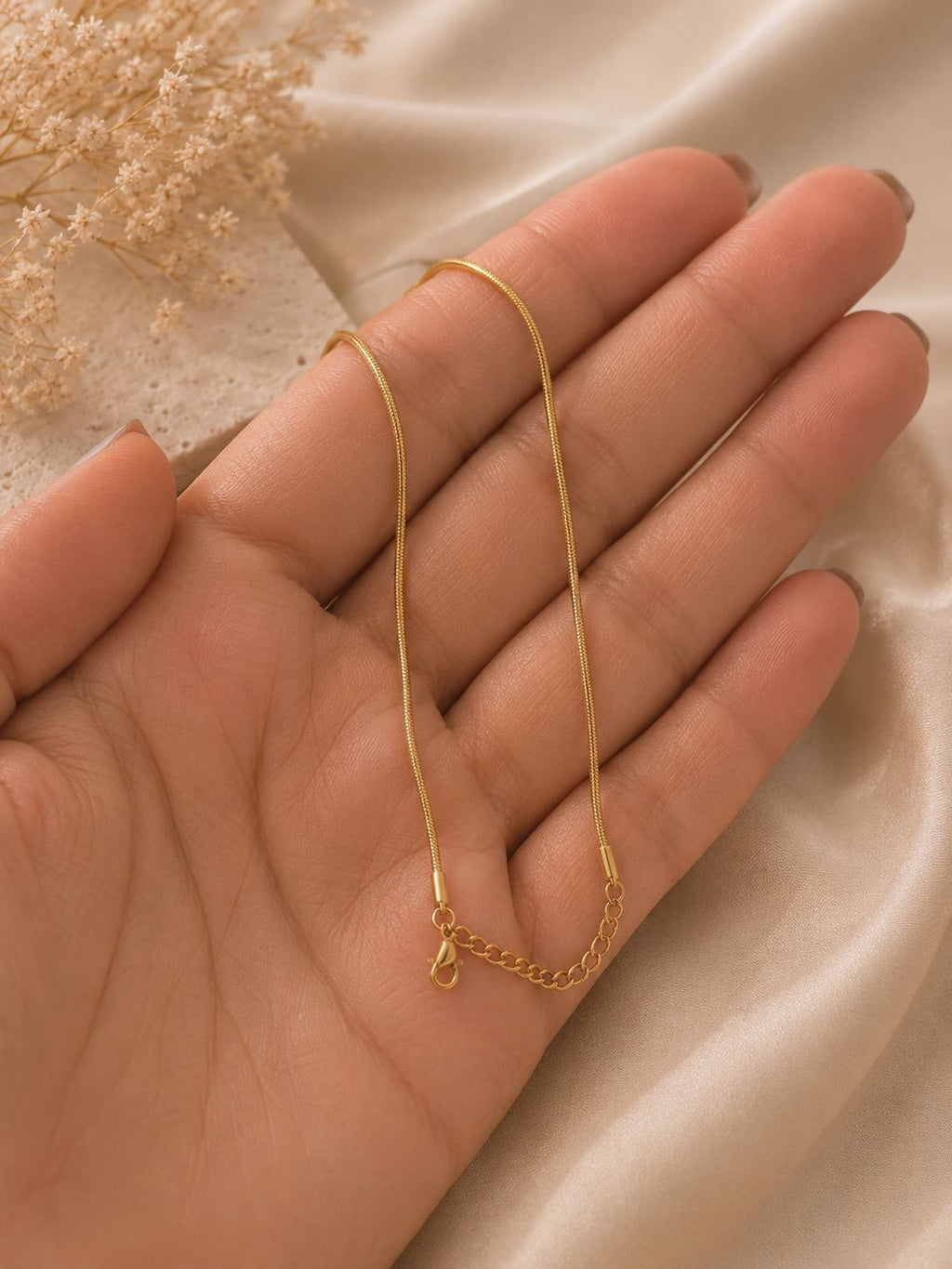 ÉVORAA Luna Snake Chain ✨