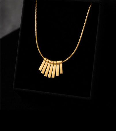 EVORAA Cascade Gold Necklace