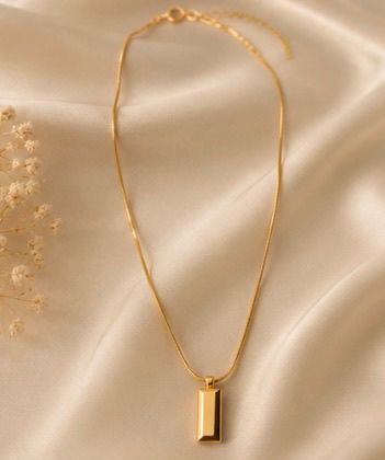 EVORAA Aura Bar Necklace